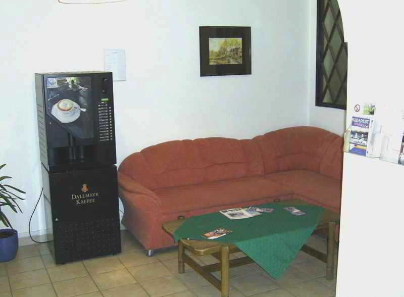 Dominik Panzio Bed & Breakfast Budapest Bagian luar foto